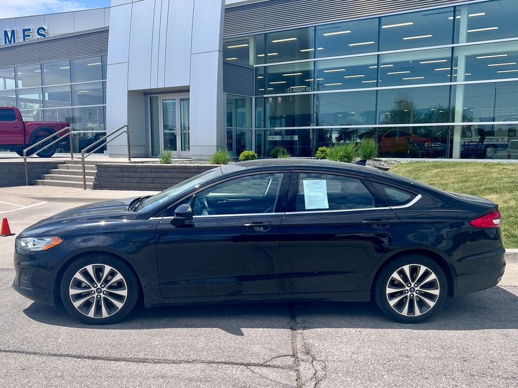 Certified 2019 Ford Fusion SE AWD/4WD image 3