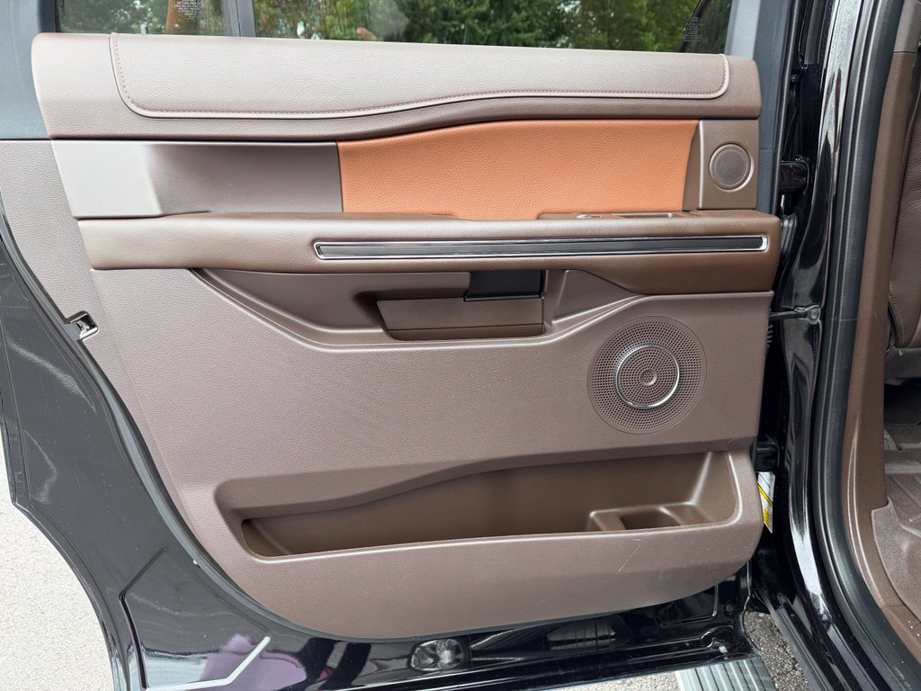 Certified 2023 Ford Expedition Max King Ranch AWD/4WD image 27