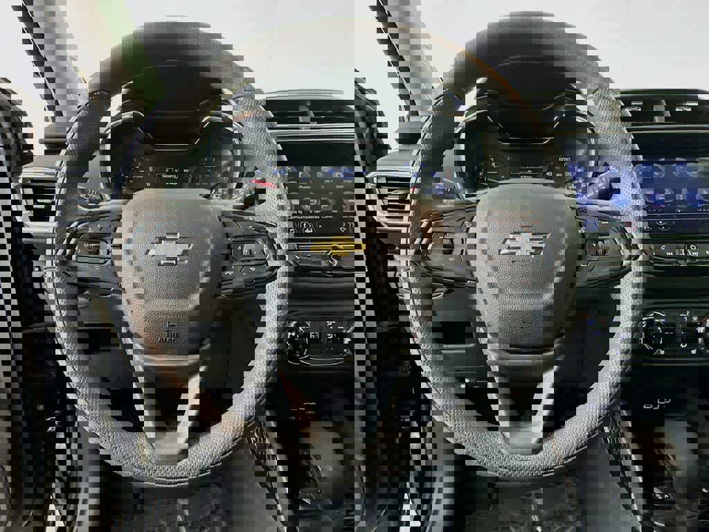 Used 2023 Chevrolet TrailBlazer LT w/ Convenience Package image 18