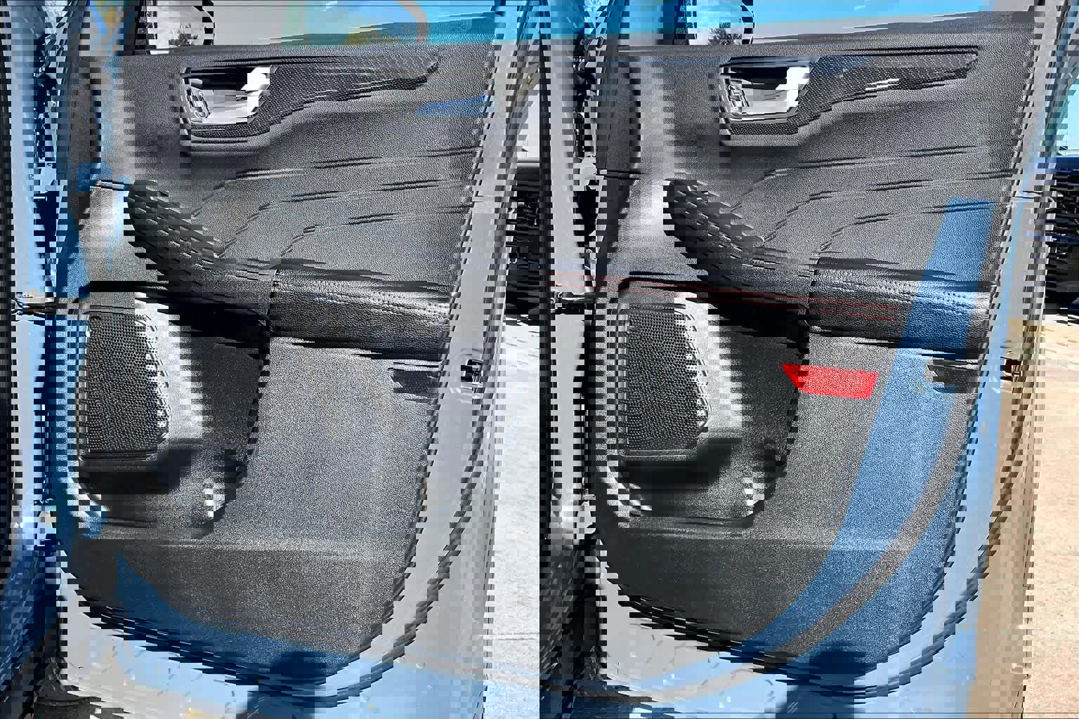 Certified 2025 Ford Escape ST-Line Elite w/ Tech Pack #1 image 23