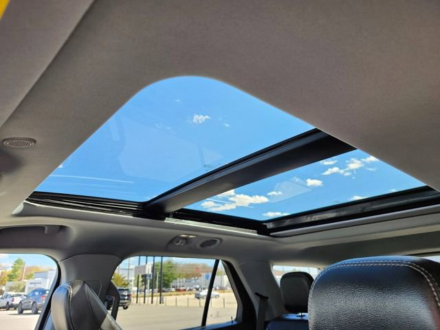 Certified 2020 Ford Explorer XLT w/ Equipment Group 202A AWD/4WD image 22