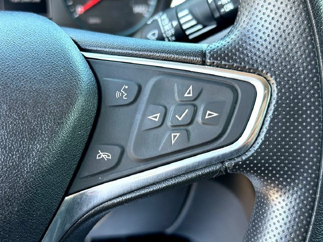 Used 2020 Chevrolet Equinox LS w/ LS Convenience Package FWD image 13
