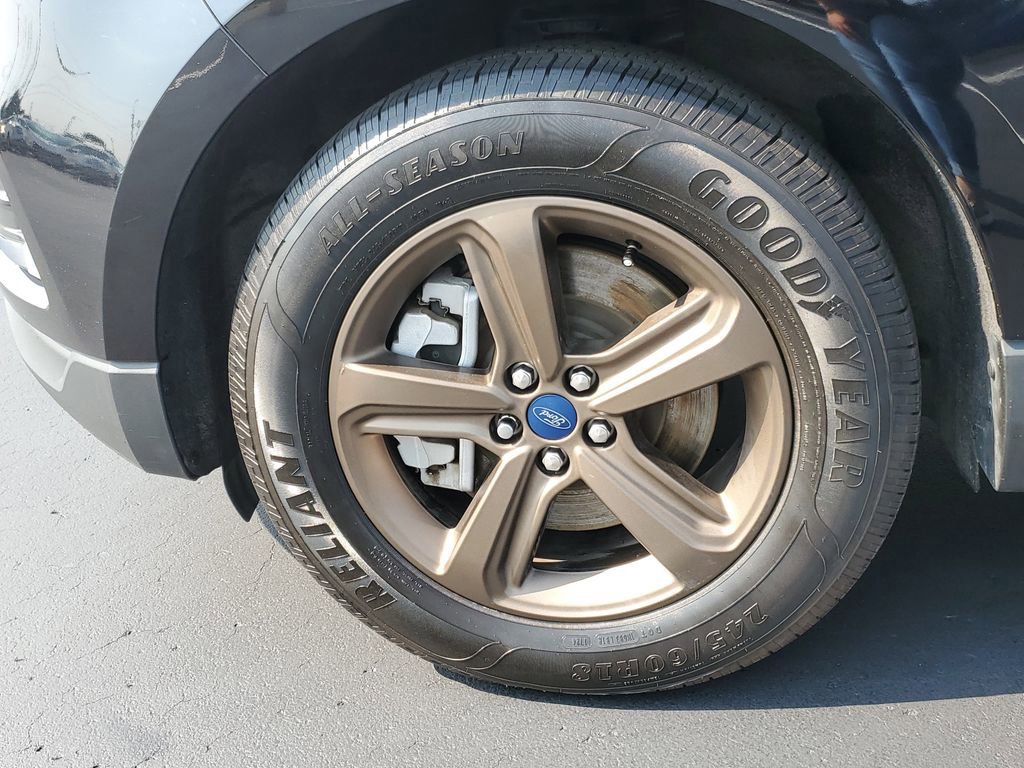 Certified 2022 Ford Edge SEL w/ Convenience Package image 5