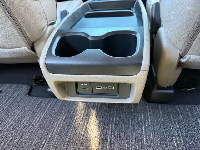 Used 2023 Honda Odyssey Elite image 22