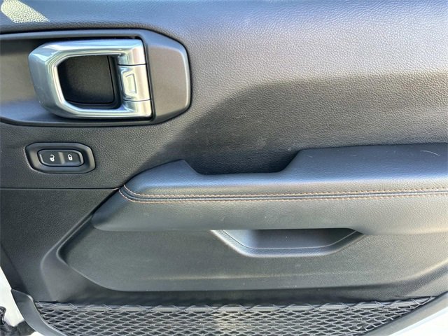 Used 2022 Jeep Gladiator Mojave image 25