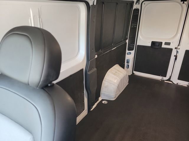 Used 2025 RAM ProMaster 2500 w/ Convenience Group FWD image 15