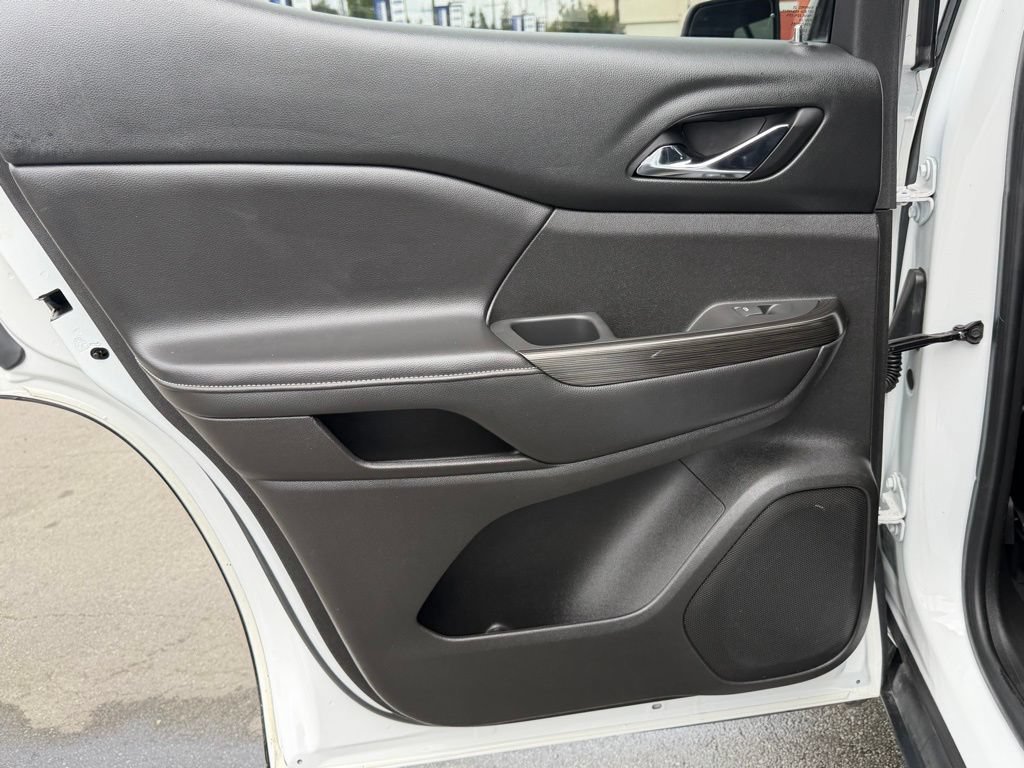Used 2018 GMC Acadia SLT FWD image 39