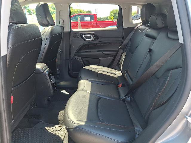 Used 2022 Jeep Compass Trailhawk w/ Sun and Sound Group AWD/4WD image 10