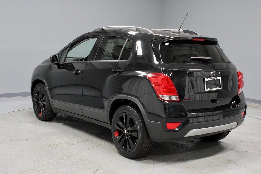 Used 2020 Chevrolet Trax LT w/ Redline Edition image 3