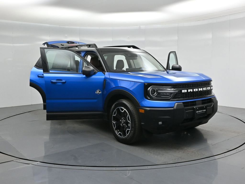 Certified 2025 Ford Bronco Sport Outer Banks w/ Outer Banks Tech Package+ image 58