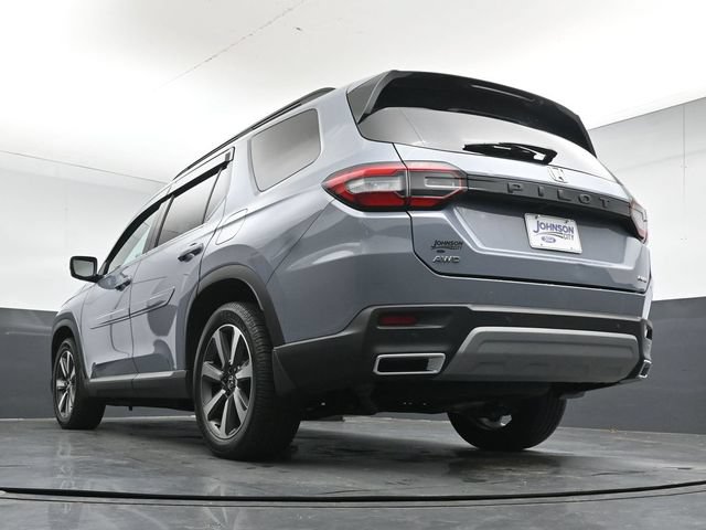 Used 2023 Honda Pilot Elite image 31