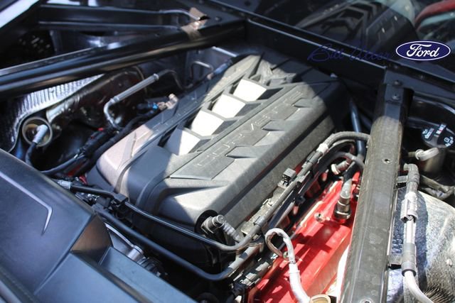 Used 2025 Chevrolet Corvette Stingray Coupe w/ 1LT RWD image 12