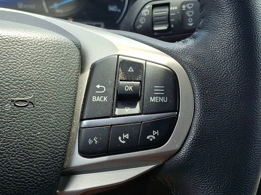 Certified 2022 Ford Explorer XLT w/ Equipment Group 202A AWD/4WD image 21