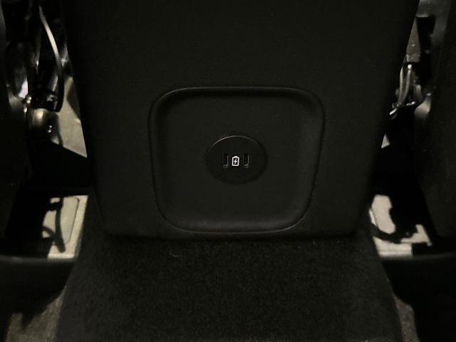 Certified 2025 Ford Escape SE w/ PHEV Premium Package image 30