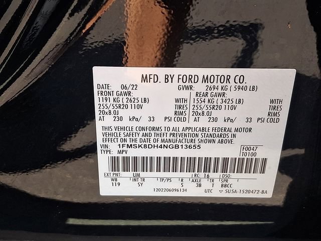 Certified 2022 Ford Explorer XLT w/ Equipment Group 202A AWD/4WD image 32
