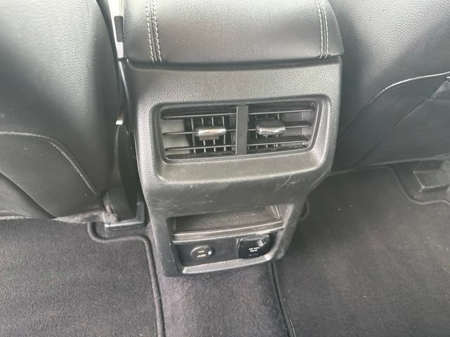 Certified 2022 Ford Edge Titanium AWD/4WD image 20