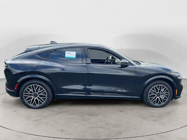 Certified 2024 Ford Mustang Mach-E Premium AWD/4WD image 4