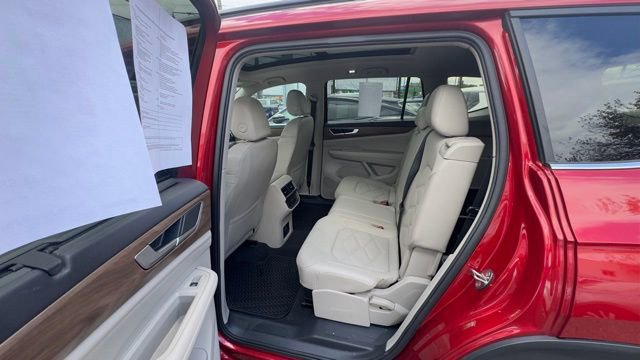 Used 2024 Volkswagen Atlas SE w/ Panoramic Sunroof Package image 22