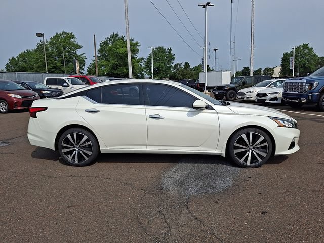 Used 2019 Nissan Altima 2.5 Platinum AWD/4WD image 7