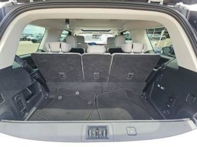 Certified 2025 Ford Expedition Active AWD/4WD image 10