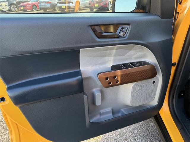 Certified 2022 Ford Maverick Lariat w/ Lariat Luxury Package image 13