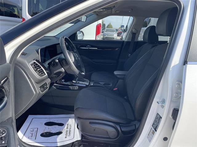 Used 2024 Kia Seltos S AWD/4WD image 17