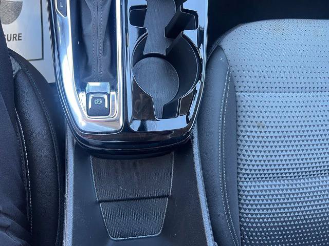 Used 2025 Chevrolet Trax LT w/ LT Convenience Package FWD image 30