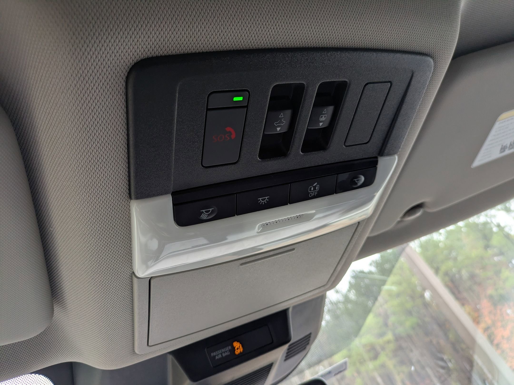 Used 2022 Nissan Rogue SL w/ SL Premium Package image 25