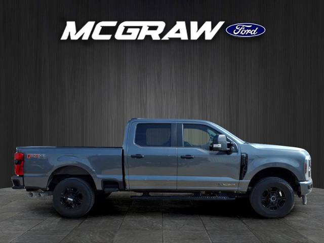 Certified 2025 Ford F250 XL w/ STX Appearance Package AWD/4WD image 6