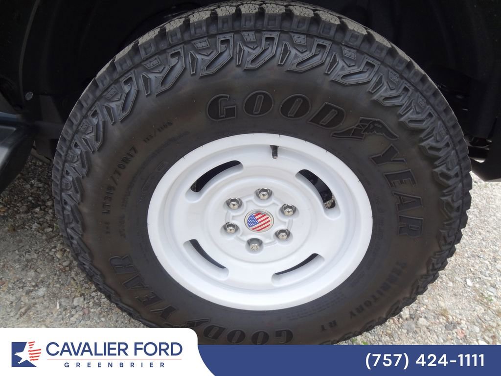 Certified 2025 Ford Bronco Heritage Edition AWD/4WD image 14
