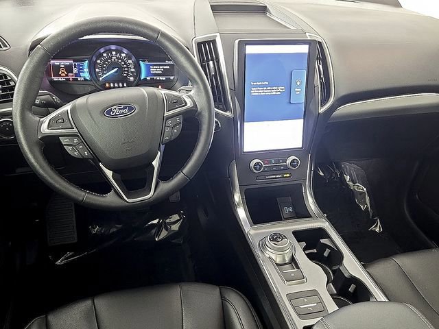 Certified 2021 Ford Edge Titanium image 11