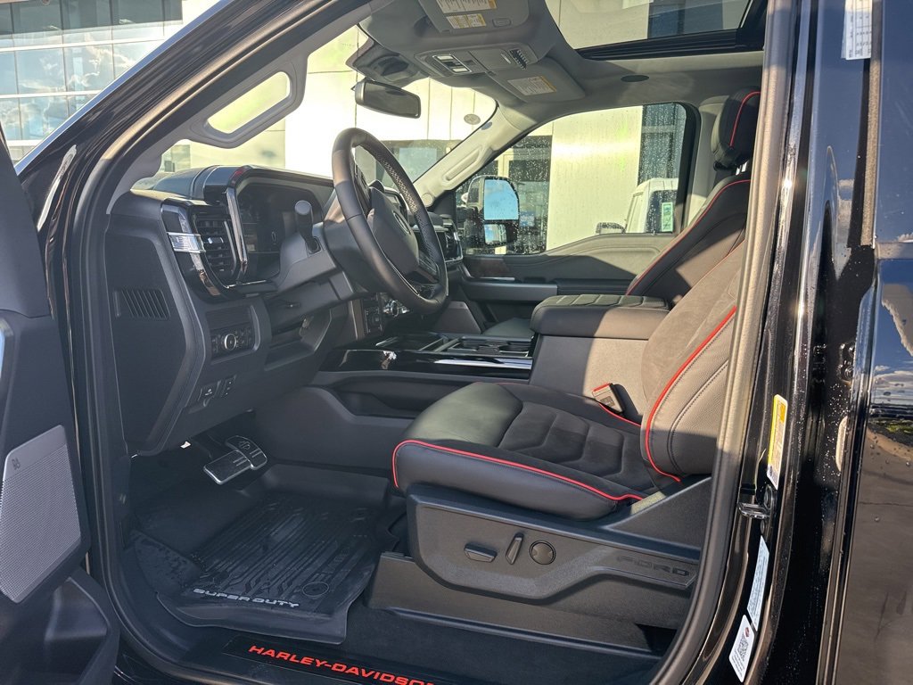 Certified 2026 Ford F250 Lariat w/ Lariat Ultimate Package image 24