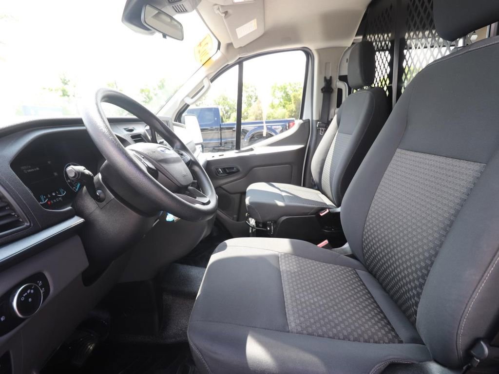 Certified 2024 Ford Transit 250 Low Roof w/ Exterior Upgrade Package image 2