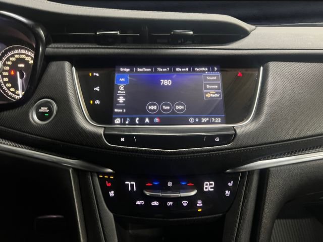 Used 2023 Cadillac XT5 Sportv w/ Technology Package image 11