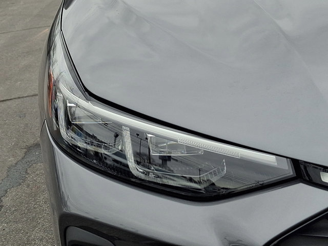 Certified 2024 Ford Escape Platinum AWD/4WD image 10
