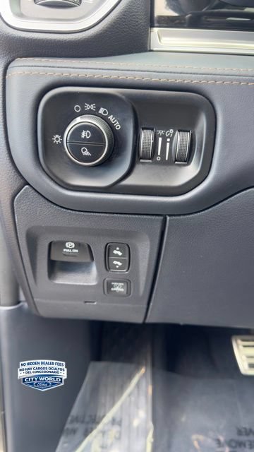 Used 2025 RAM 1500 Tungsten w/ Bed Utility Group AWD/4WD image 8
