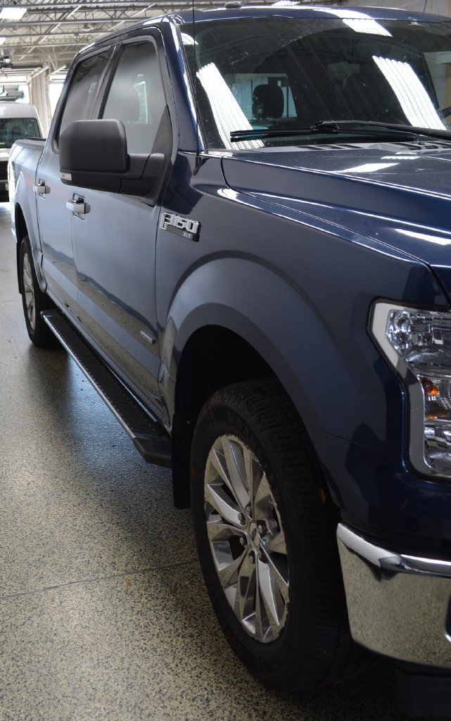 Certified 2017 Ford F150 XLT w/ Equipment Group 302A Luxury AWD/4WD image 7