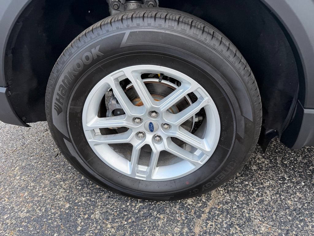Certified 2025 Ford Explorer Active AWD/4WD image 34