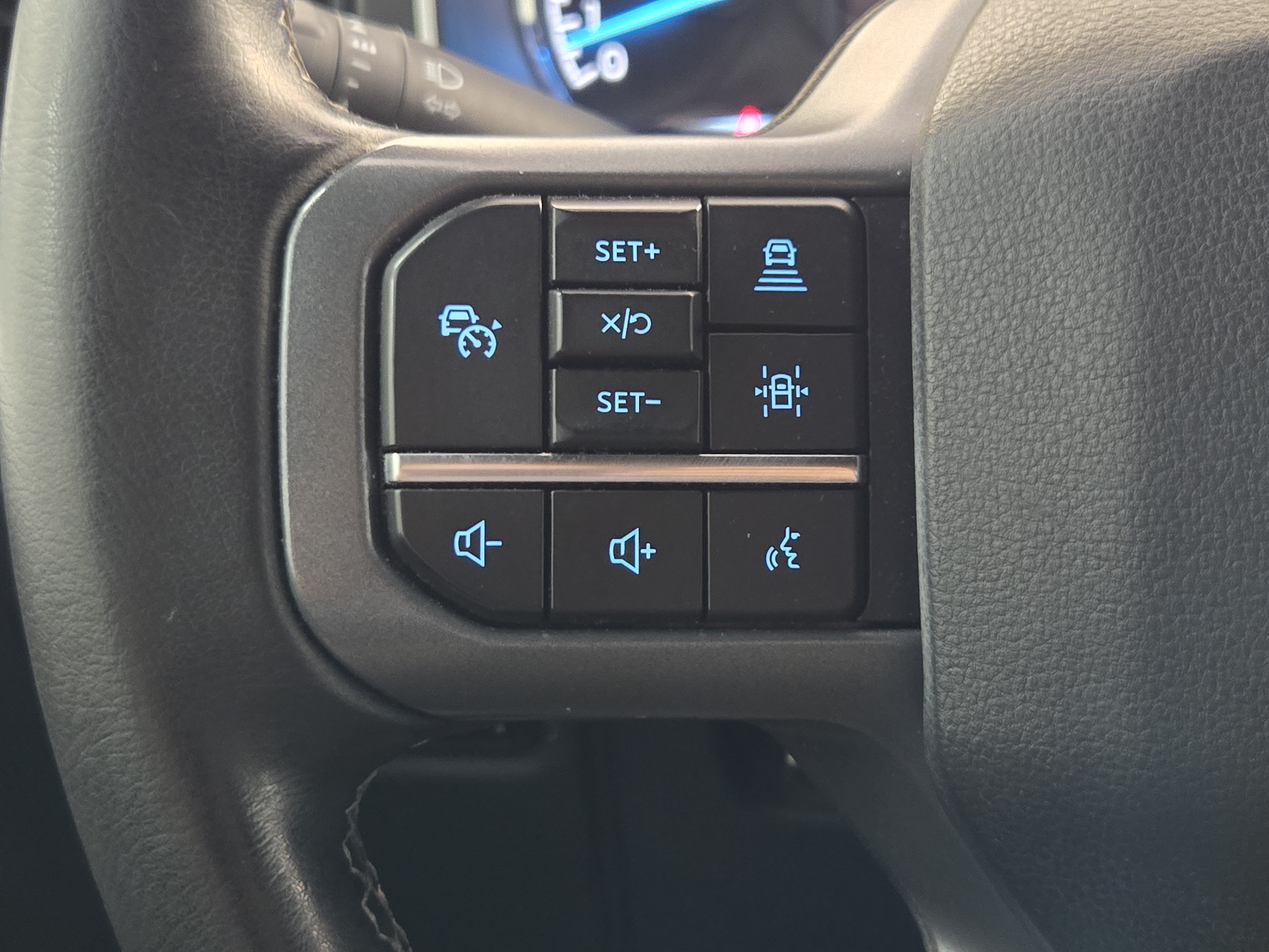 Certified 2023 Ford F150 XLT w/ Equipment Group 301A Mid RWD image 27