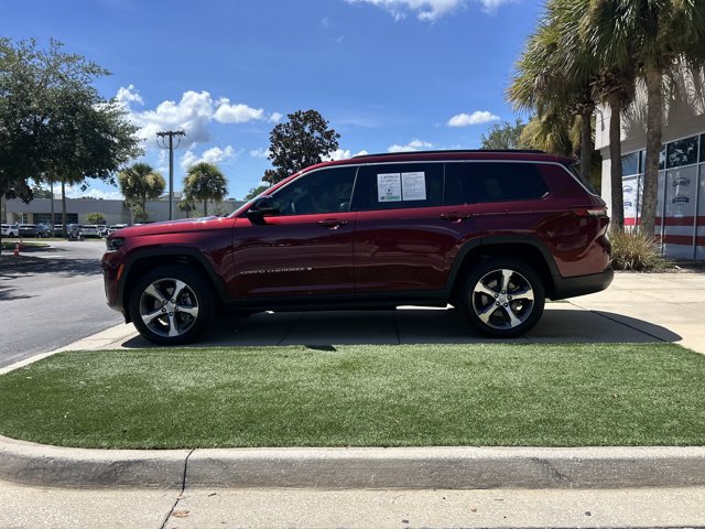 Used 2026 Jeep Grand Cherokee L Limited w/ Luxury Tech Group II RWD image 8