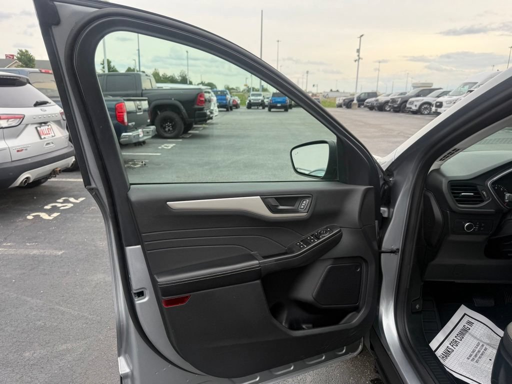 Certified 2022 Ford Escape S FWD image 14