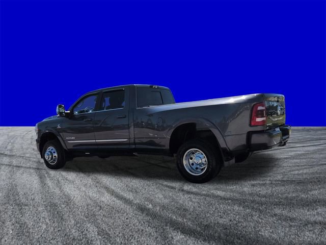 Used 2024 RAM 3500 Limited image 3