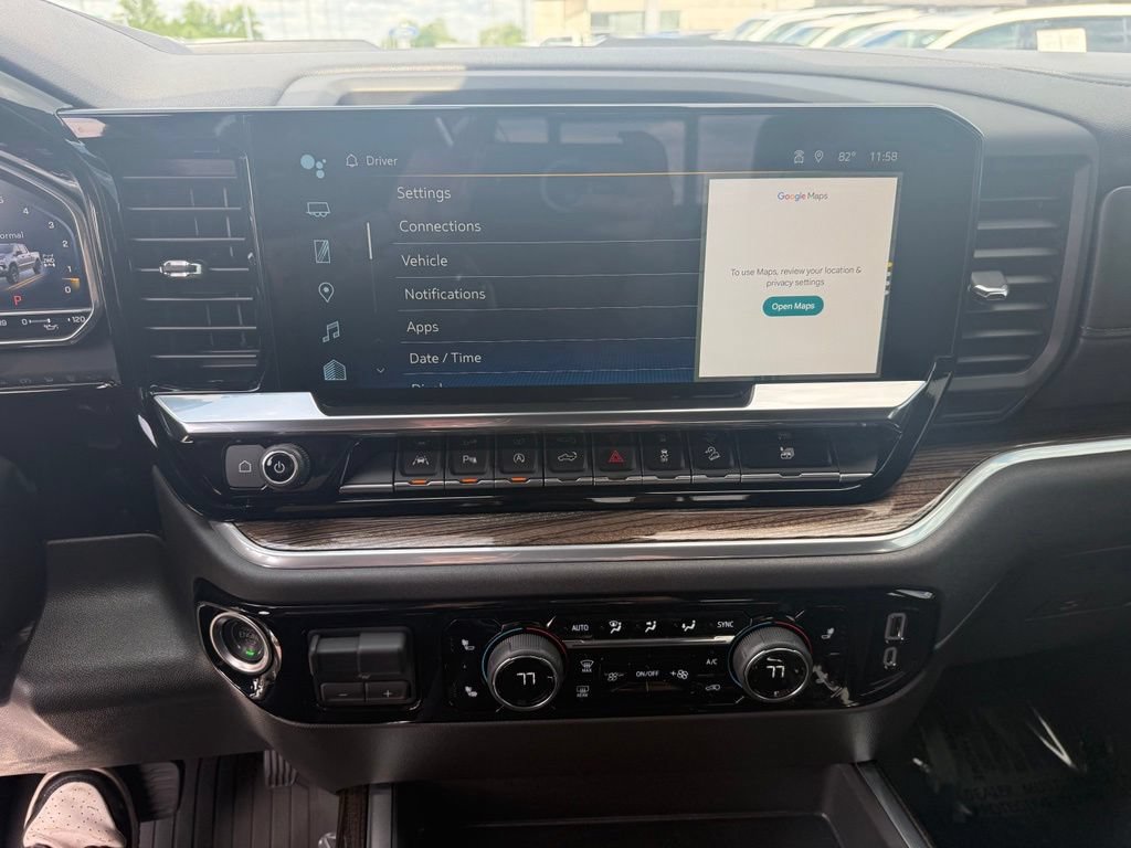 Used 2025 Chevrolet Silverado 1500 LT Trail Boss w/ LT Trail Boss Premium Package AWD/4WD image 19