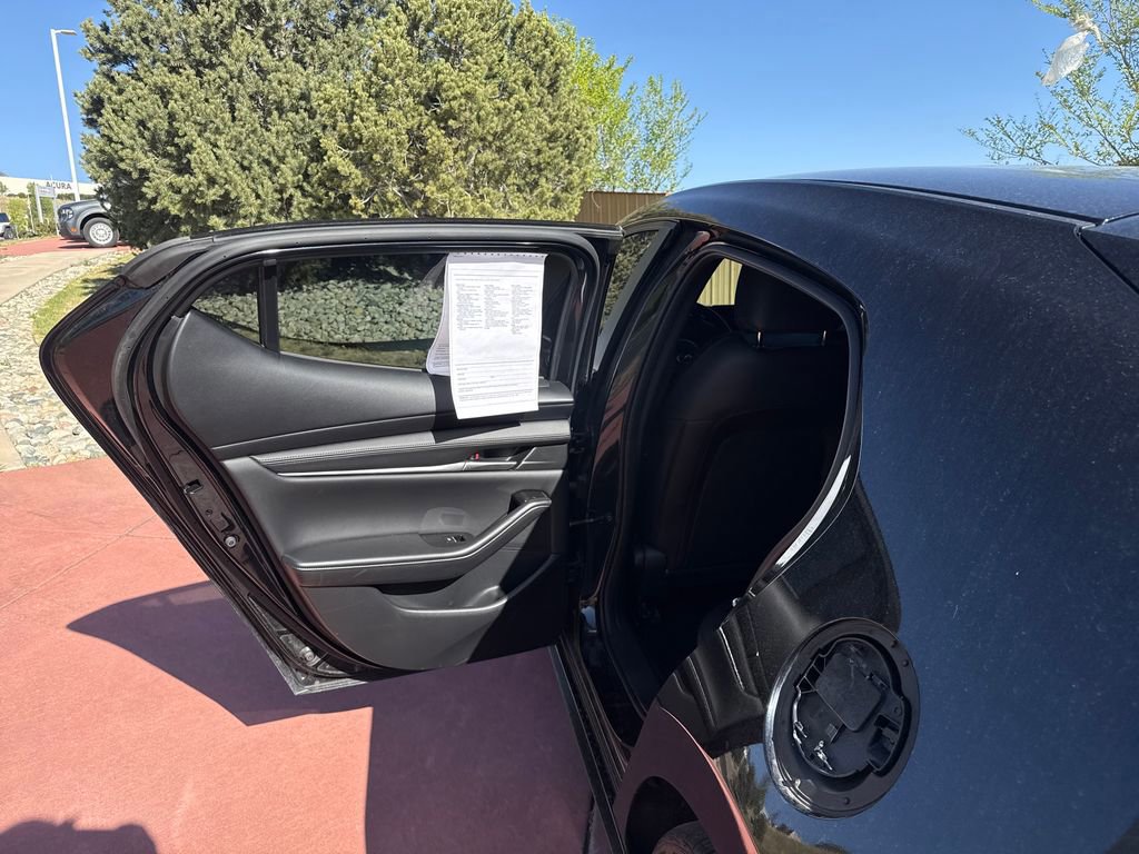 Used 2024 MAZDA MAZDA3 s FWD image 16