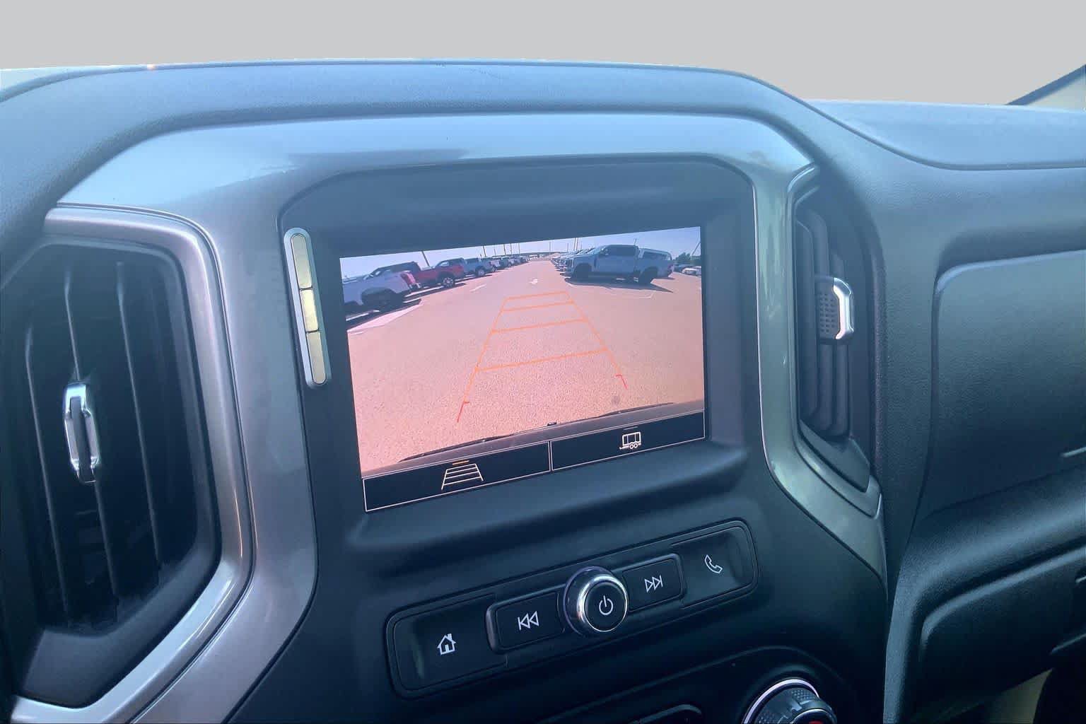 Used 2022 Chevrolet Silverado 1500 Custom AWD/4WD image 26
