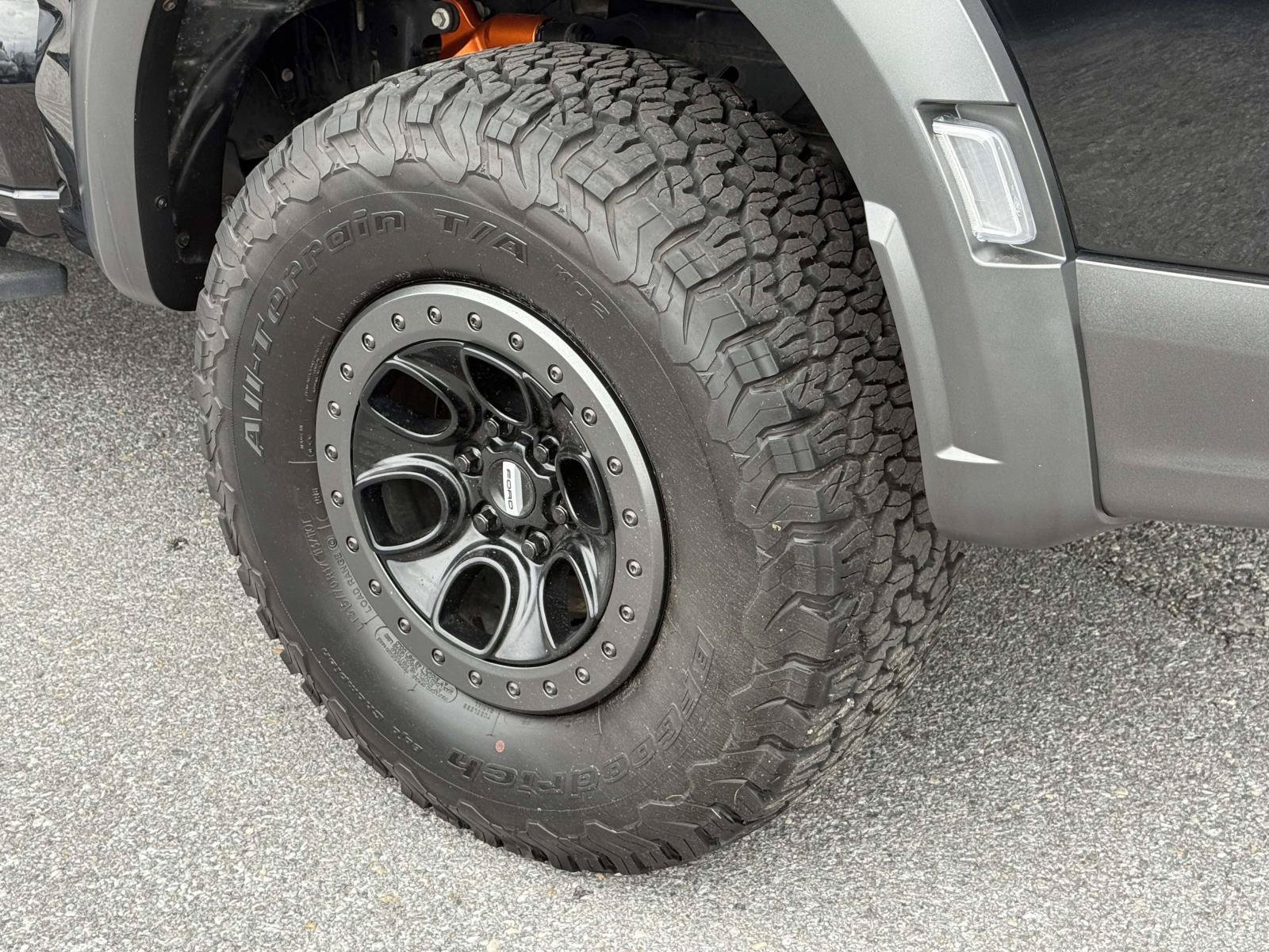 Certified 2023 Ford F150 Raptor w/ Raptor Carbon Fiber Package AWD/4WD image 32