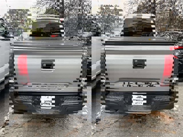 Used 2021 Toyota Tacoma SR5 image 6