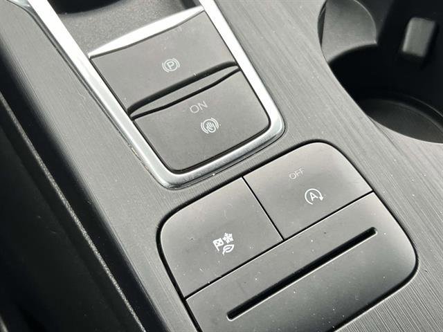 Certified 2020 Ford Escape SEL image 9