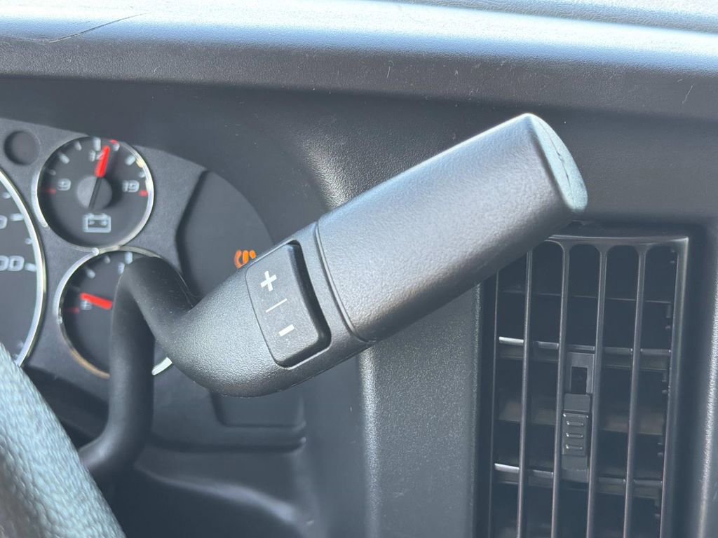 Used 2024 GMC Savana 2500 w/ Driver Convenience Package image 11