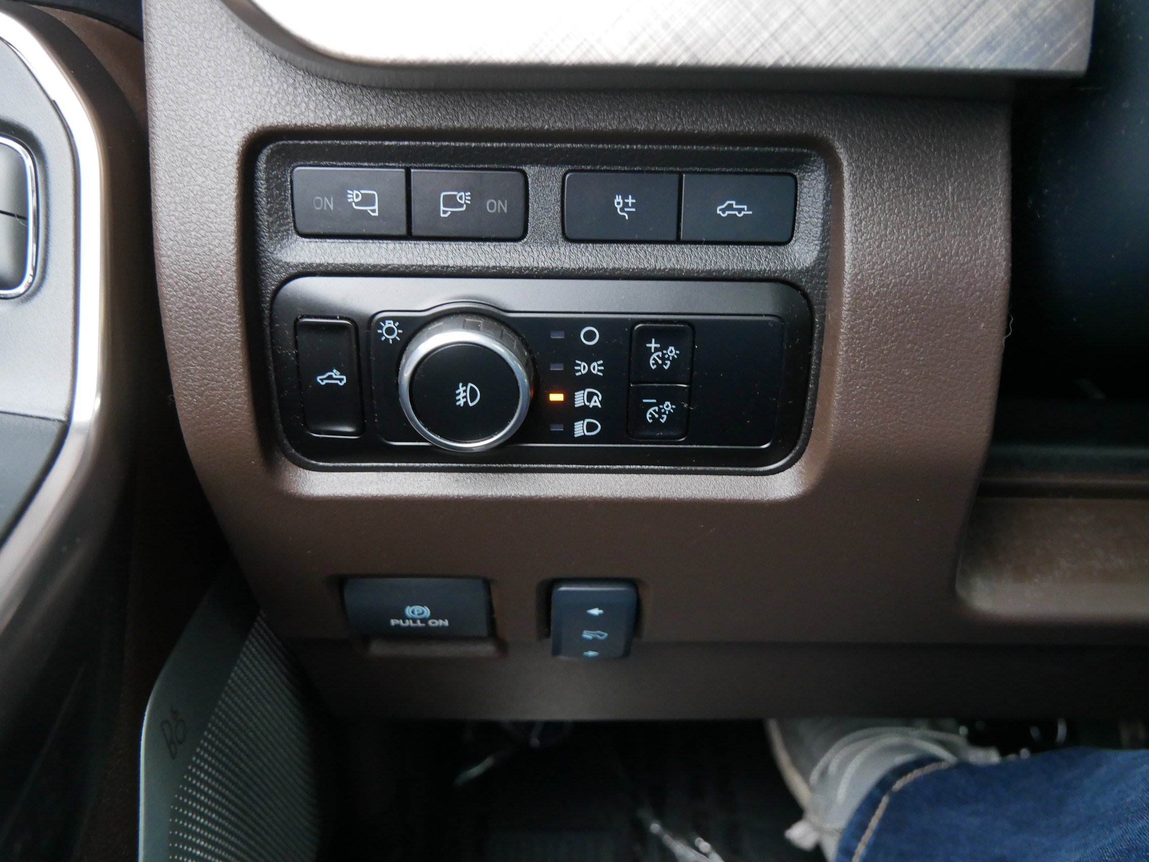 Certified 2024 Ford F350 King Ranch image 26